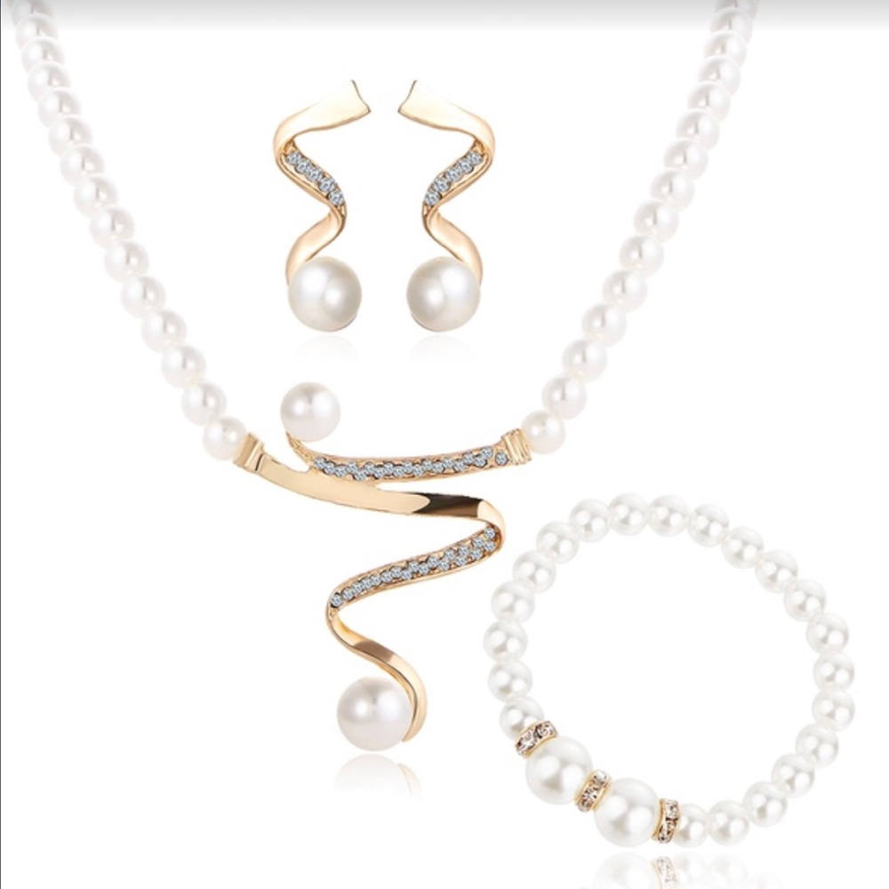 Crystal pearl Set